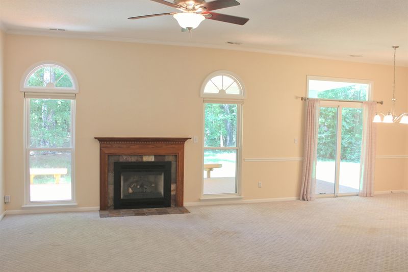 622 Bluestone Rd, Durham, NC 27713