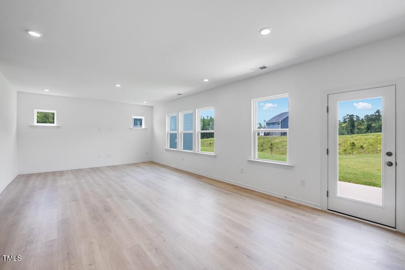 622 Contento Ct, Sanford, NC 27330