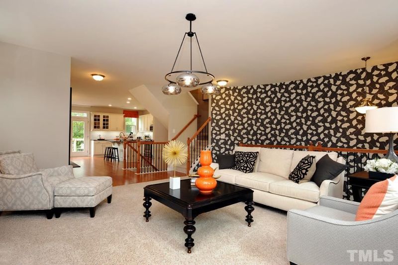 622 Edgewater Ridge Ct, Apex, NC 27523
