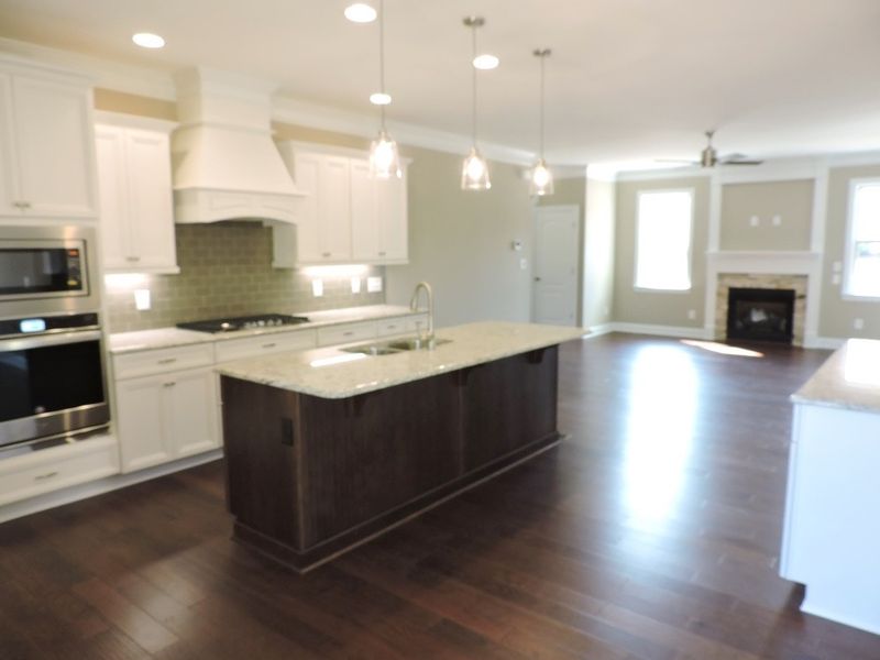 622 Glenmere Dr, Knightdale, NC 27545