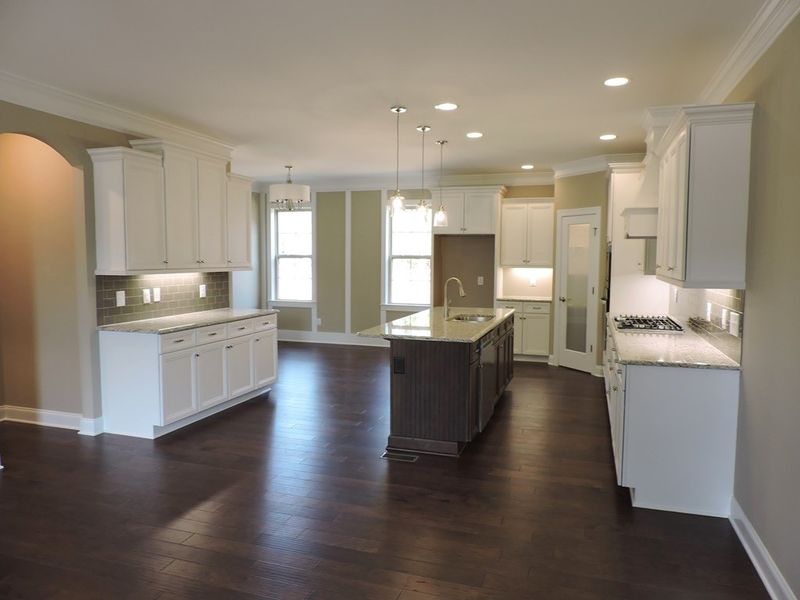 622 Glenmere Dr, Knightdale, NC 27545