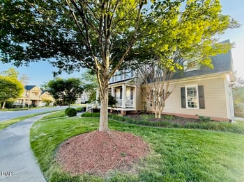 622 Mercer Grant Dr, Cary, NC 27519