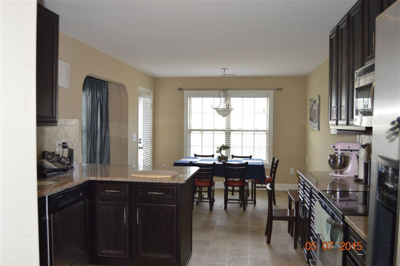 622 Monterey Pine Dr, Fuquay Varina, NC 27526