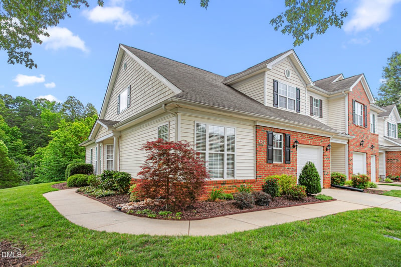 622 Oakfield Trl, Mebane, NC 27302