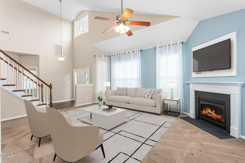 622 Oakfield Trl, Mebane, NC 27302