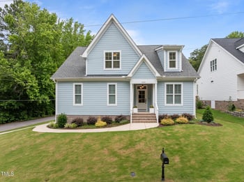 622 Sunset Ave, Apex, NC 27502