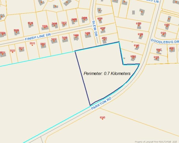 6220 Parkton Rd, Hope Mills, NC 28348