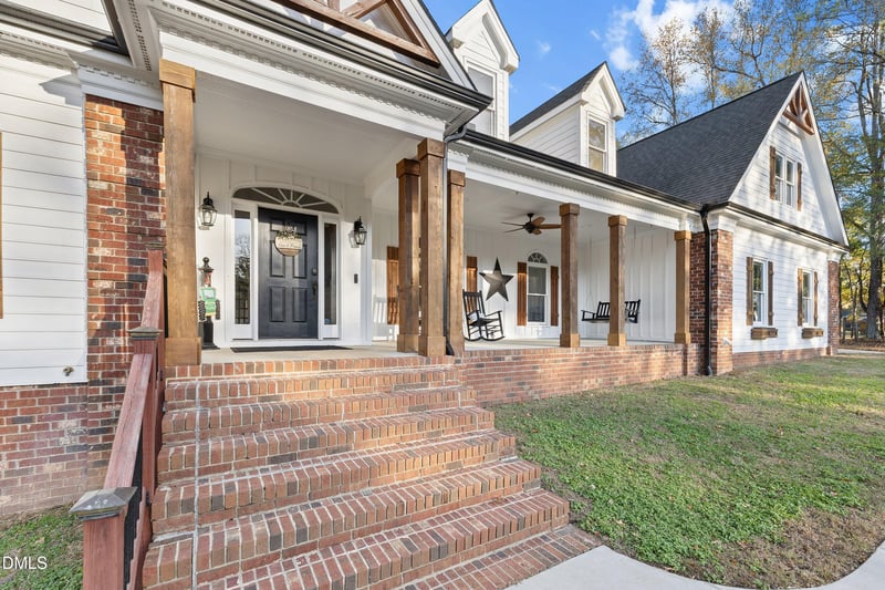 6220 Standing Oak Ln, Raleigh, NC 27603