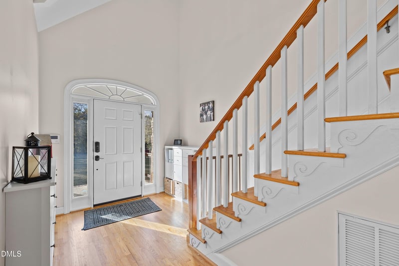 6220 Standing Oak Ln, Raleigh, NC 27603