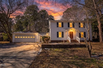 6221 Rushingbrook Dr, Raleigh, NC 27612