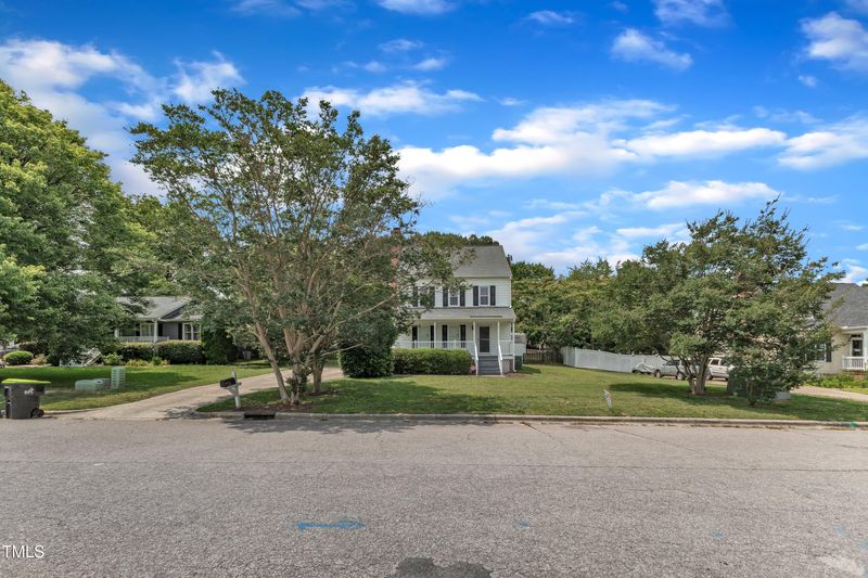 6221 Winter Spring Dr, Wake Forest, NC 27587