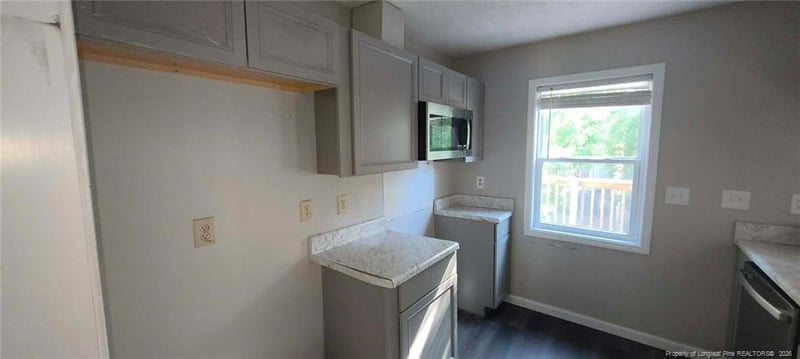6221 Withers Dr, Fayetteville, NC 28304