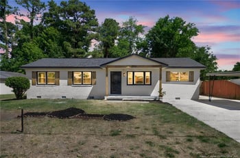 6222 Timberland Dr, Fayetteville, NC 28314