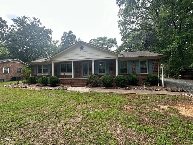 6223 Whitt Rd, Durham, NC 27712