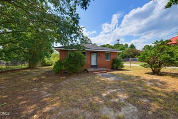 6225 Creedmoor Rd, Raleigh, NC 27612
