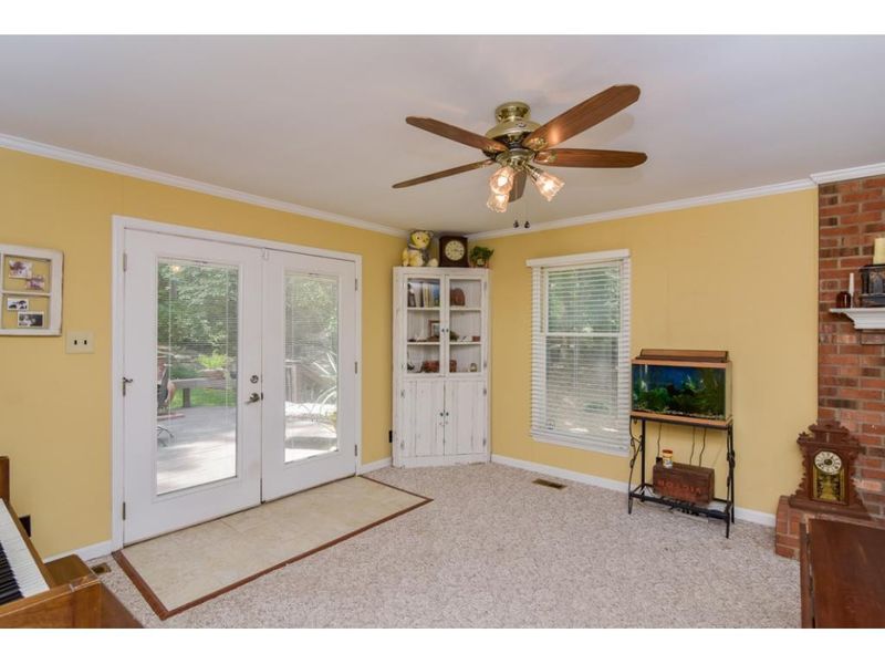 6225 Summerfield Dr, Durham, NC 27712