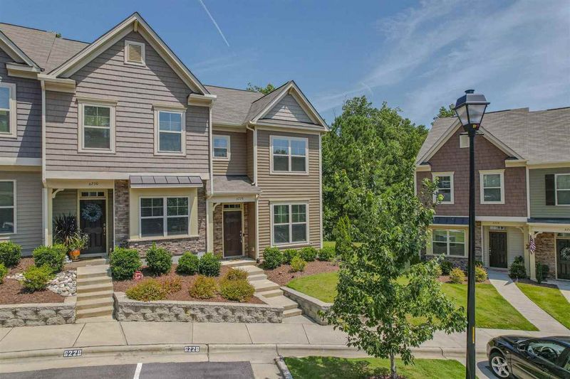 6228 Pesta Ct, Raleigh, NC 27612