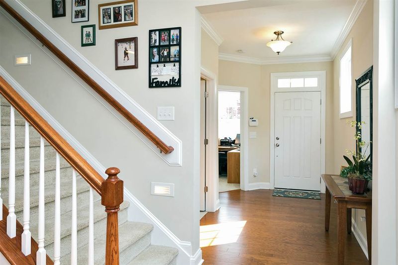623 Finnbar Dr, Cary, NC 27519