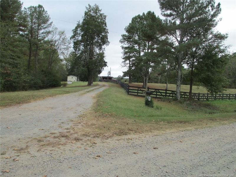 623 Garner Rd, Sanford, NC 27330