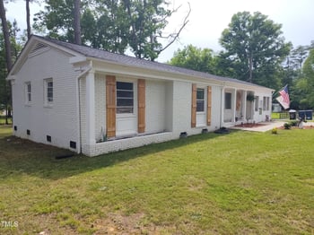 623 Glenwood Dr, Sanford, NC 27330