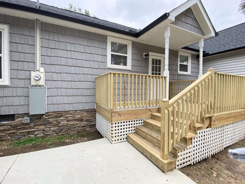 623 E Horne St, Clayton, NC 27520
