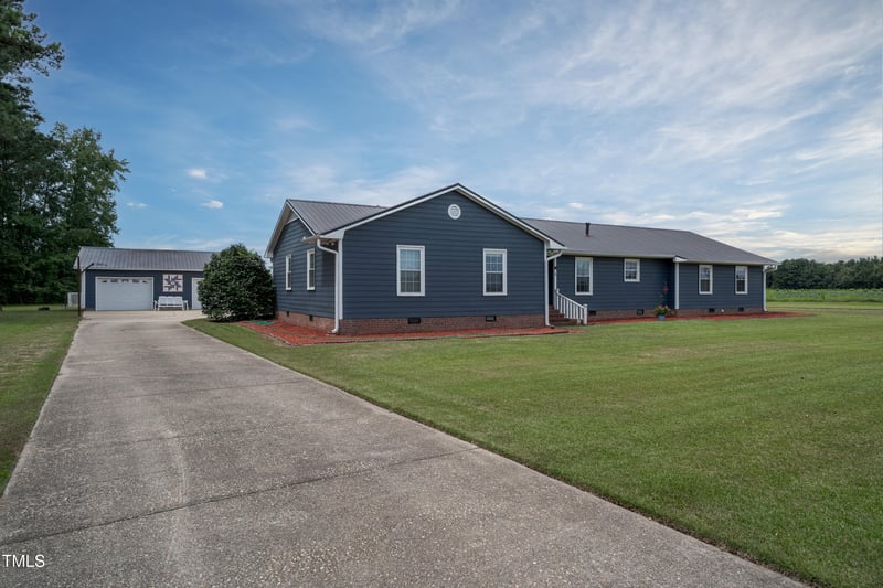 623 Obj Rd, Dunn, NC 28334
