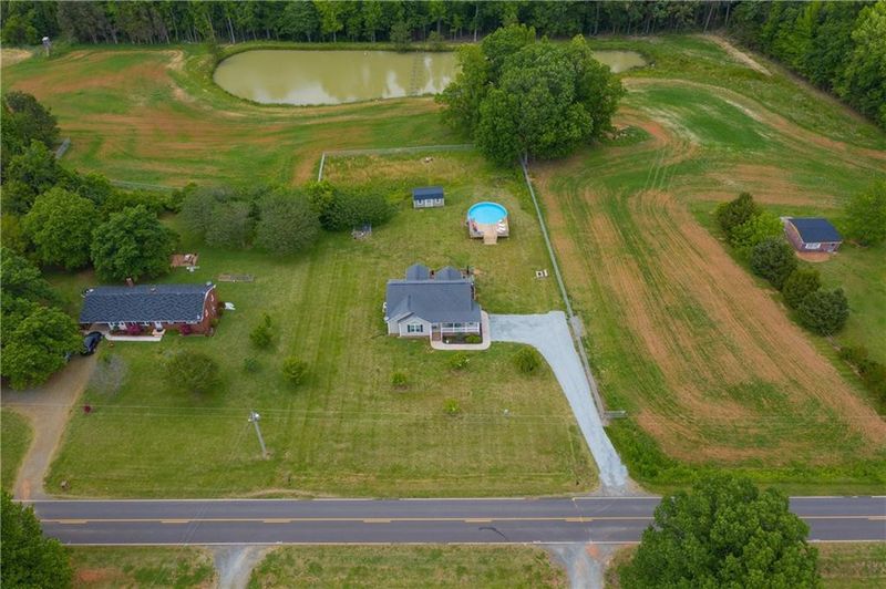 6231 W Ten Rd, Mebane, NC 27302