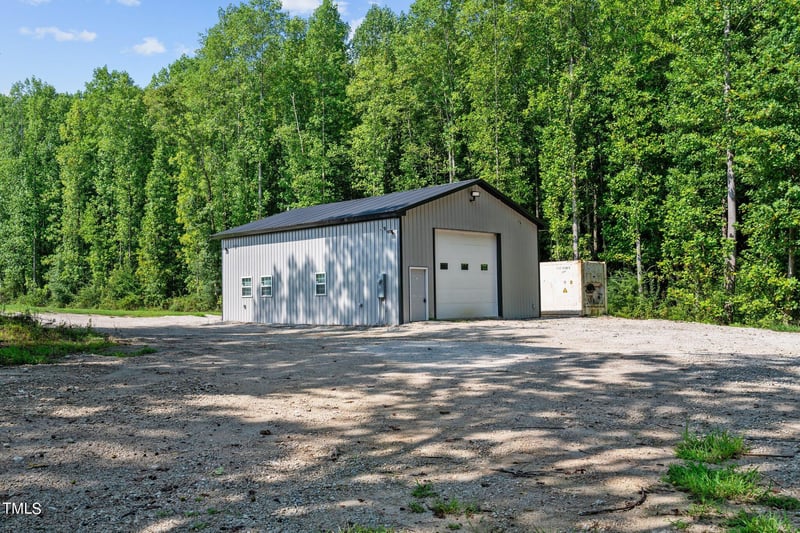 6232 Raleigh Rd, Benson, NC 27504