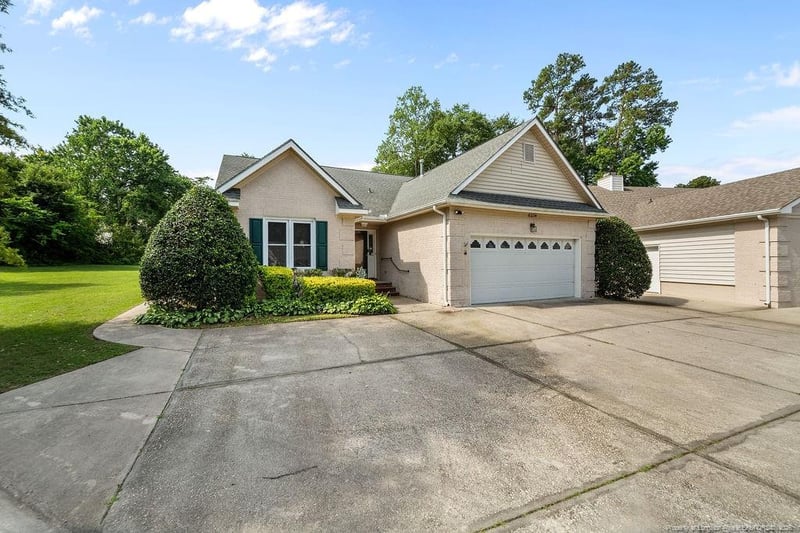 6234 Falkland Ct, Fayetteville, NC 28311