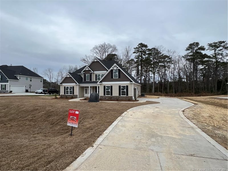 6234 Shannon Woods Way, Fayetteville, NC 28348