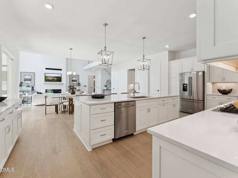 6237 Caprine St, Fuquay Varina, NC 27526