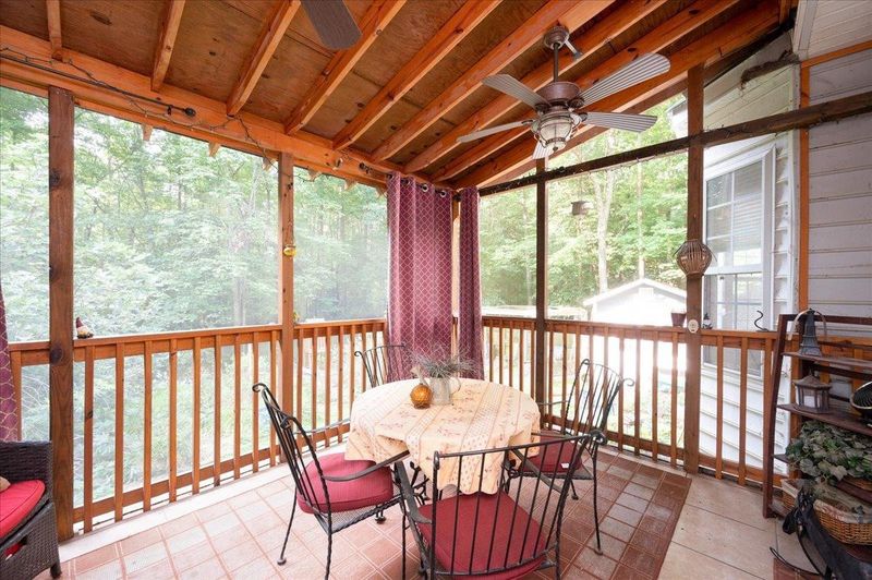 6237 Hilbert Ridge Dr, Holly Springs, NC 27540