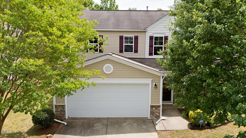 624 Collington Dr, Mebane, NC 27302