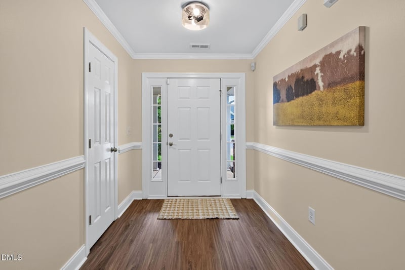 624 Lawson Cypress Ln, Fuquay Varina, NC 27526