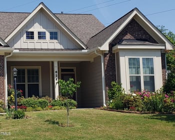 624 Meadowgrass Ln, Wake Forest, NC 27587