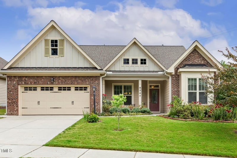 624 Meadowgrass Ln, Wake Forest, NC 27587