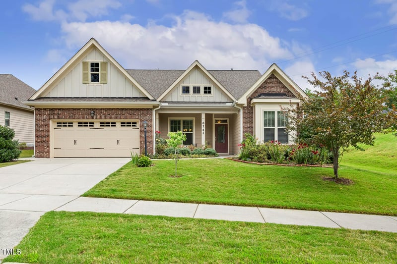 624 Meadowgrass Ln, Wake Forest, NC 27587