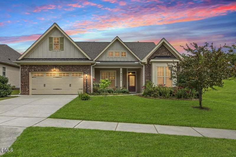 624 Meadowgrass Ln, Wake Forest, NC 27587