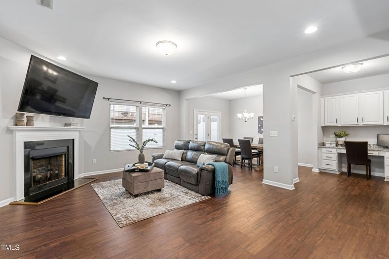 624 Metro Station, Apex, NC 27502
