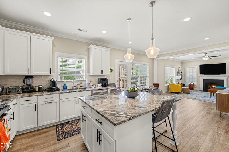 624 Midnight Moon Dr, Wendell, NC 27591