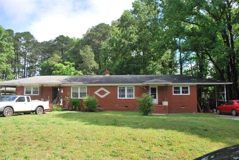624 Poplar Dr, Raleigh, NC 27603
