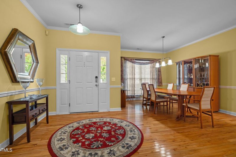 624 Red Cedar Cir, Durham, NC 27712