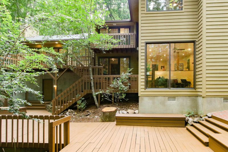624 Shady Lawn Rd, Chapel Hill, NC 27514