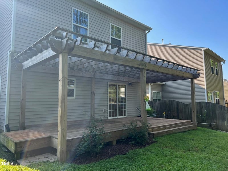 624 Smithridge Way, Fuquay Varina, NC 27526