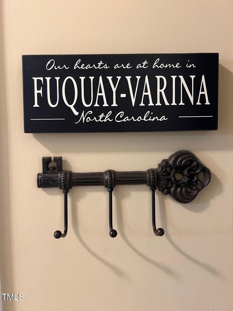 624 Smithridge Way, Fuquay Varina, NC 27526