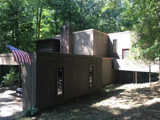 624 Sugarberry Rd, Chapel Hill, NC 27514