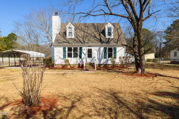 624 Wagstaff Rd, Fuquay Varina, NC 27526