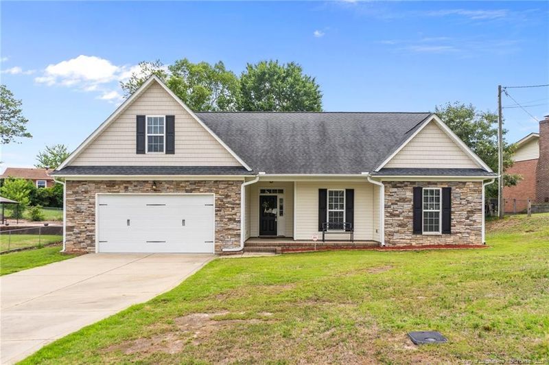 624 Welsh Pl, Fayetteville, NC 28303