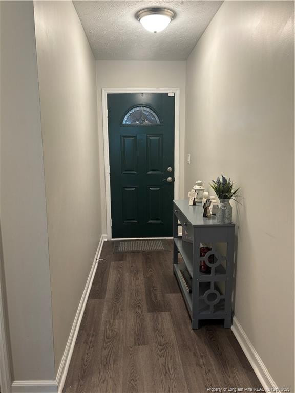 6240 Waldos Beach Rd, Fayetteville, NC 28306