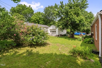 625 Columbia Ave, Burlington, NC 27217
